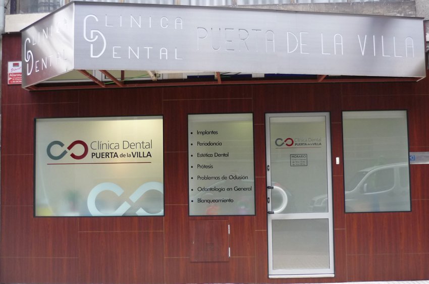 Clínica dental con parking gratuito en Gijón